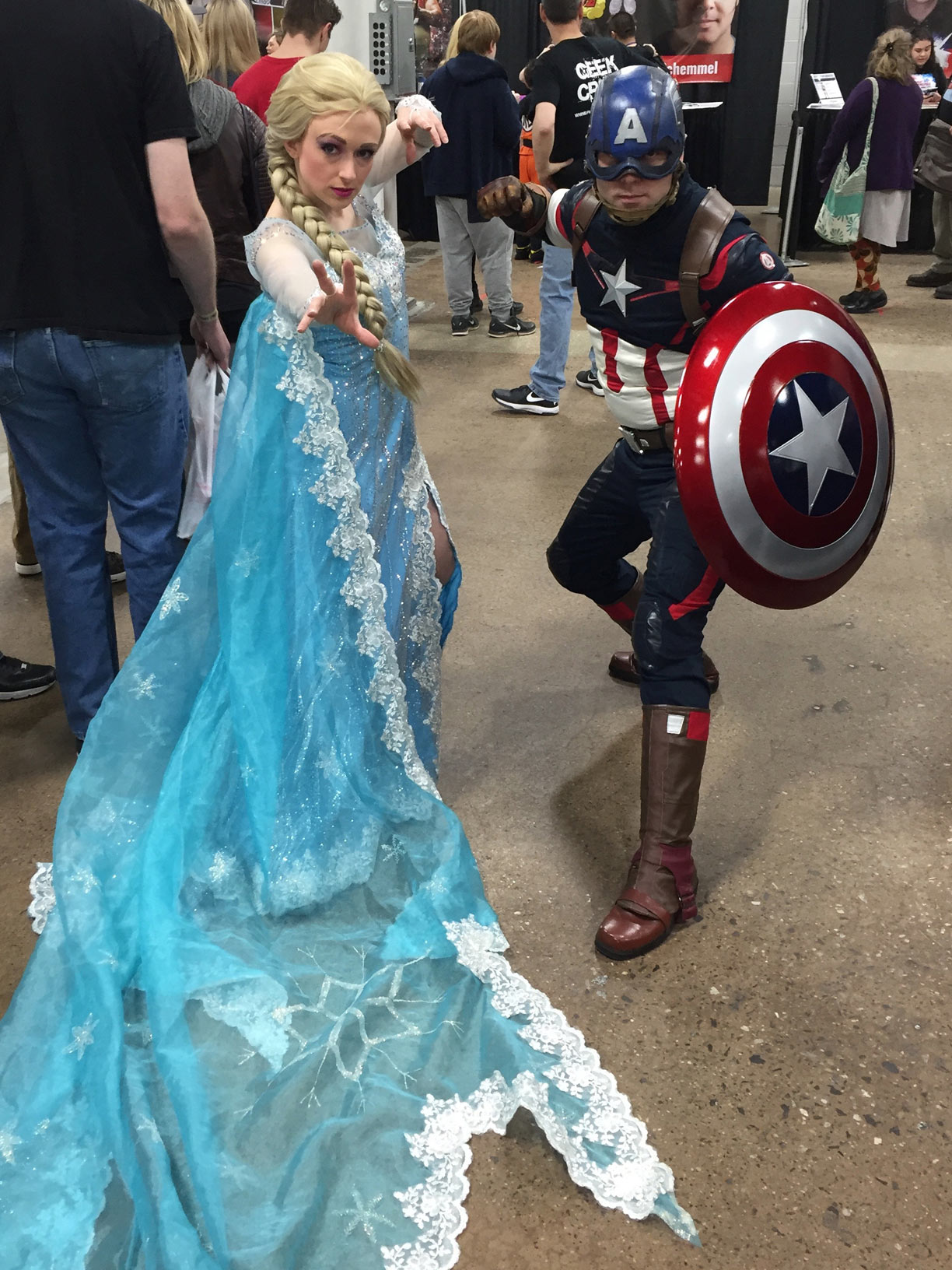 The Great Philadelphia Comic Con 2017 Cosplay Day 2 Elsa and Captain America