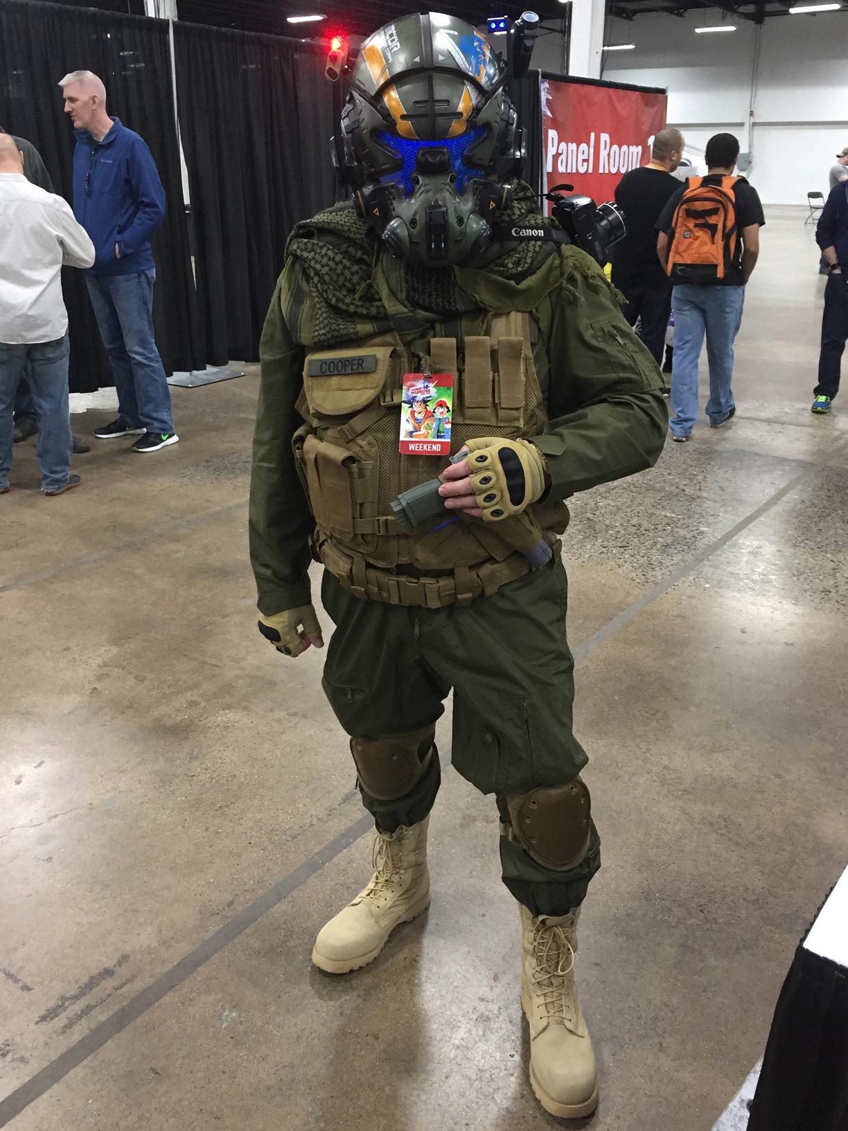 The Great Philadelphia Comic Con 2017 Cosplay Day 3 Titanfall Pilot