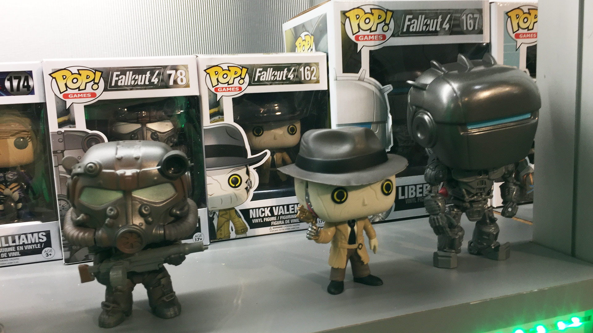 Funko Pop Fallout 4 with T-60 Power Armor #78, Nick Valentine #162, Liberty Prime #167 Vinyl Figures at Toy Fair 2017